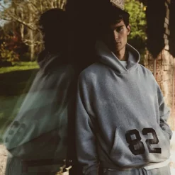 82 HOODIE GREY MARL